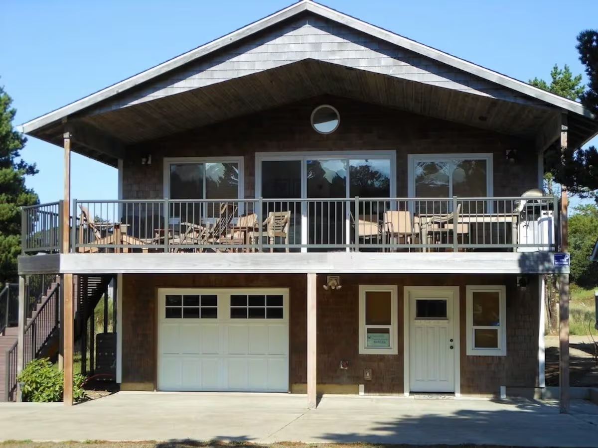 Neskowin Village Beach House